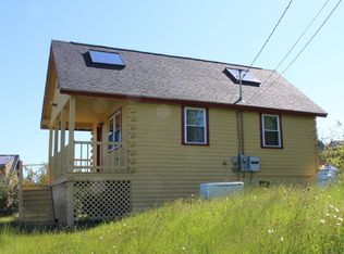 21 Boot Cove Rd, Lubec, ME 04652