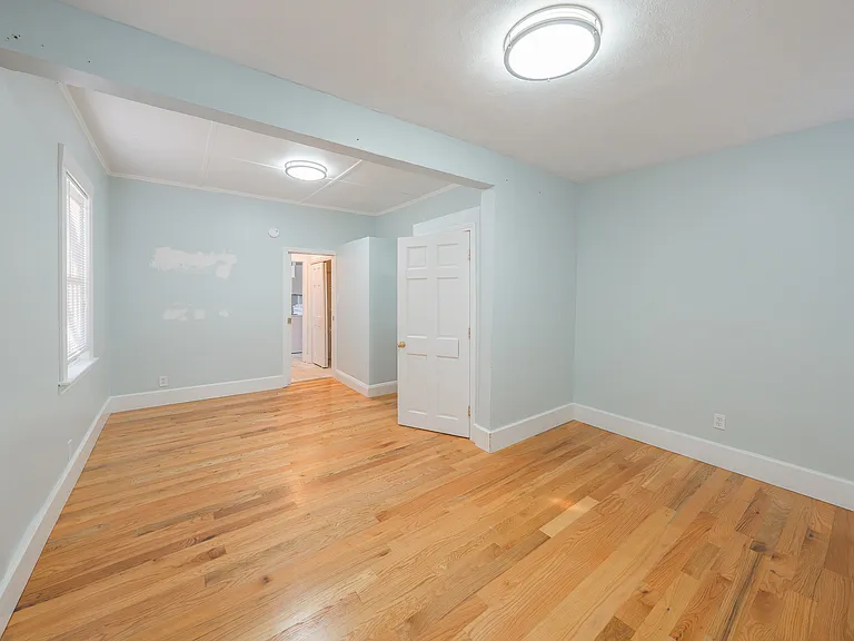 11 Forrest St #1 — Photo 7