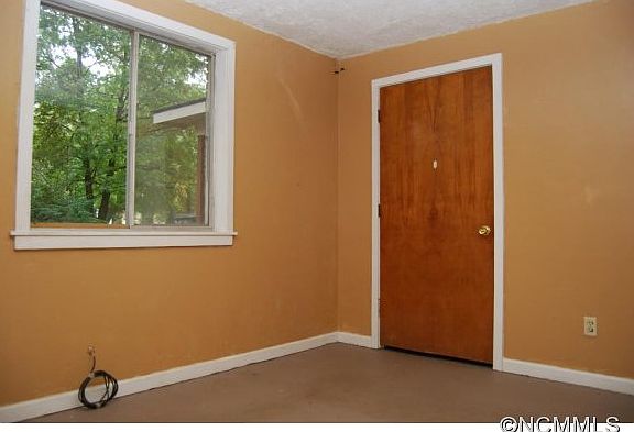 4th image of 510 Prospect St