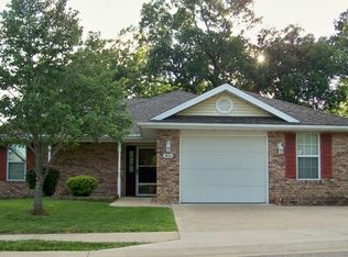 3832 Meadow Ln, Osage Beach, MO 65065