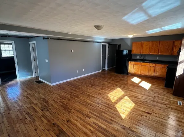 10 Shaker Rd, Belmont, NH