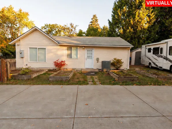 3020 SE 90th Pl, Portland, OR 97266