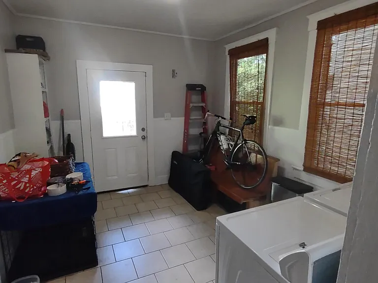 Large laundry room