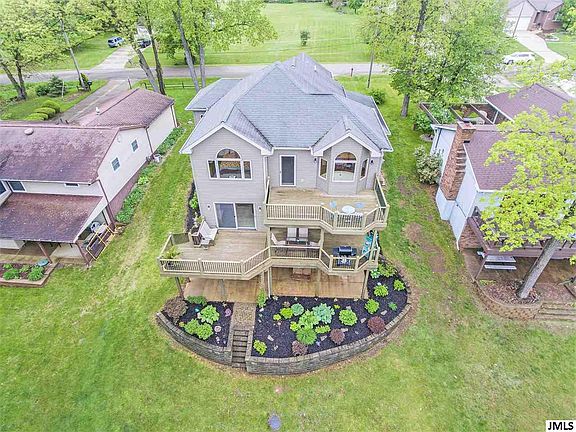 2nd image of 10844 Emerald Dr