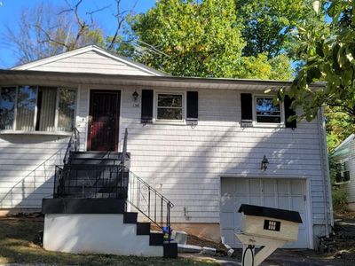 136 Wood Ave, Iselin, NJ, 08830