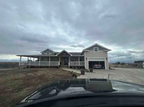 3278 110th St, Stuart, IA 50250