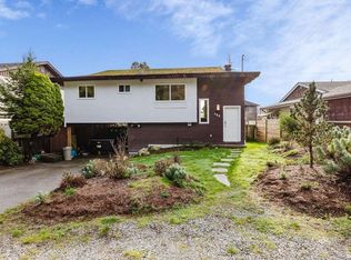 723 Tricklebrook Way, Gibsons, BC V0N 1V9