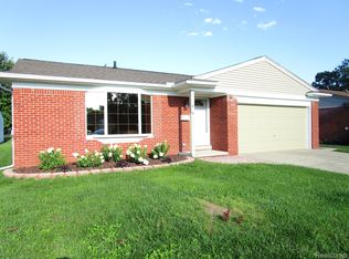 679 Judith St, Westland, MI 48186