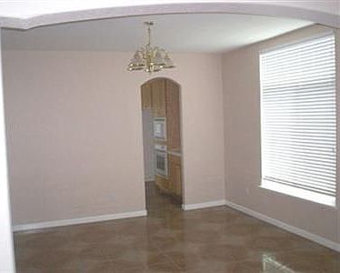 4th image of 7730 Antelope Run Dr