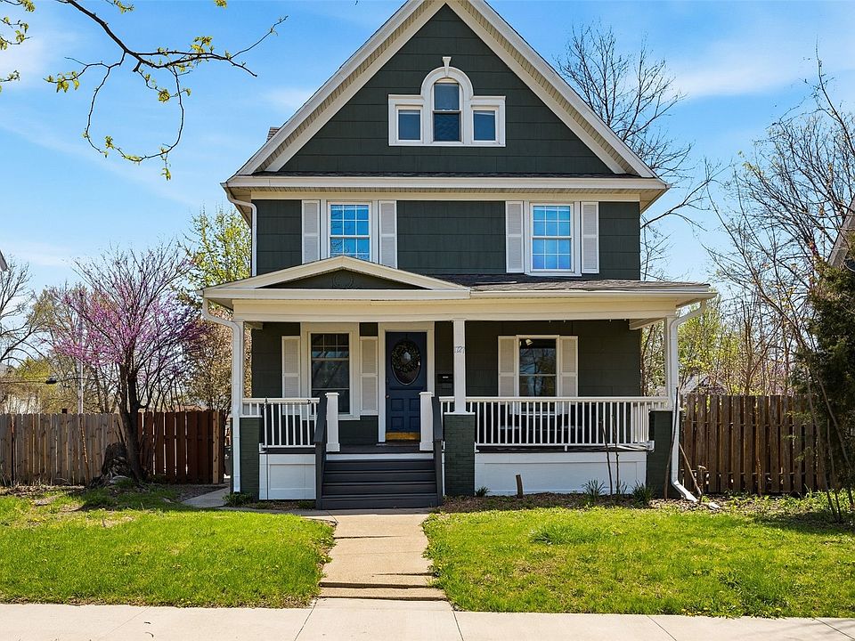 1st image of 1727 B Ave NE