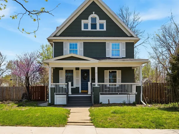 1727 B Ave NE, Cedar Rapids, IA 52402