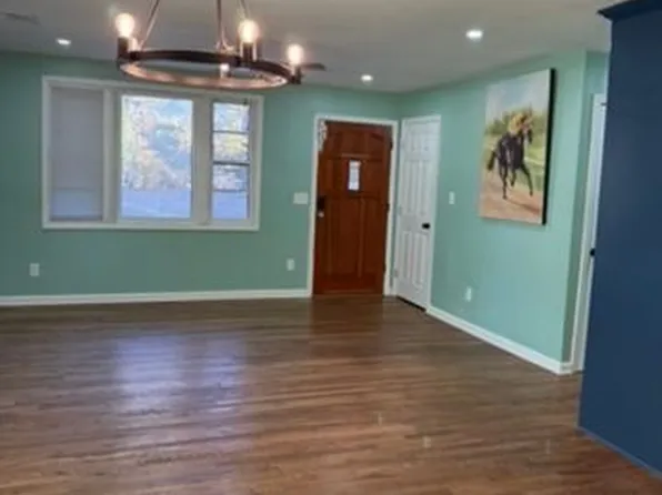331 Simca St SE, Atlanta, GA 30354