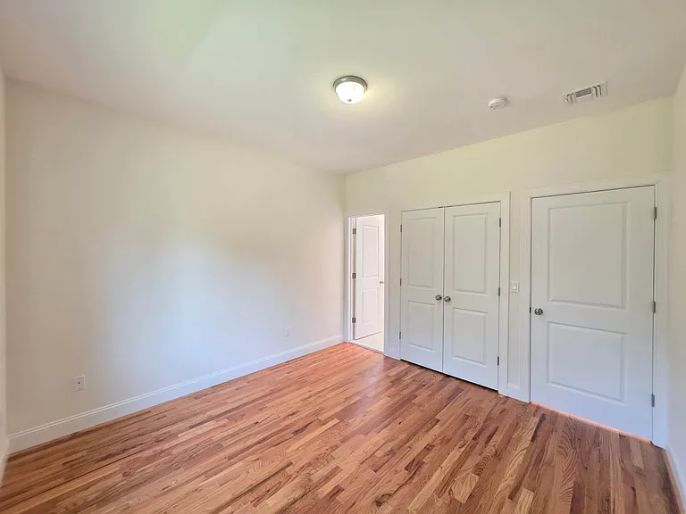 292 Eltingville Blvd #2 — Photo 12
