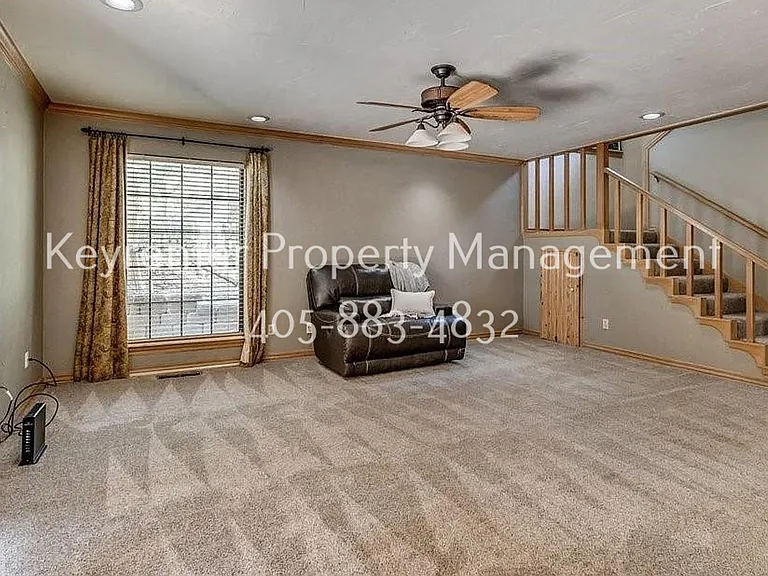 1408 Fox View Ct — Photo 7