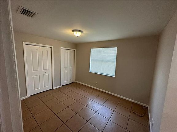 5th image of 314 Douglass Ave