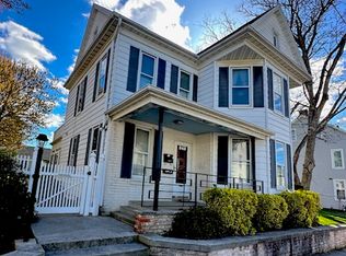 249 Locust St APT A, Hanover, PA 17331