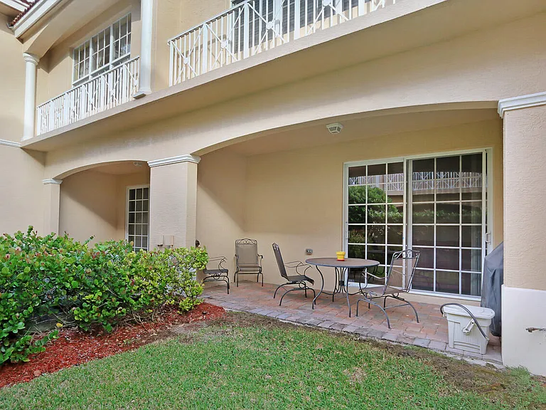 4711 Artesa Way E — Photo 18