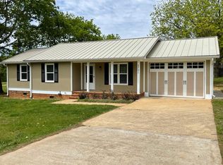 5701 Edgmon Rd, Ooltewah, TN 37363