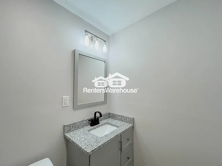 5 Paddock Dr — Photo 9