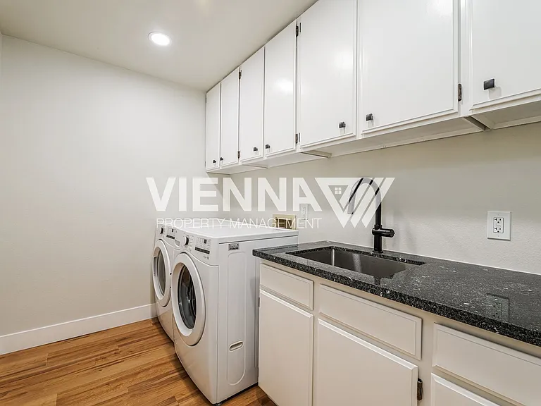 340 Wyndgate Rd — Photo 18