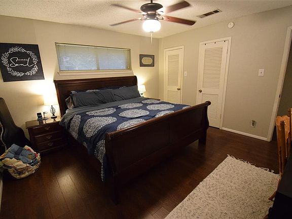 4th image of 600 N Washington St