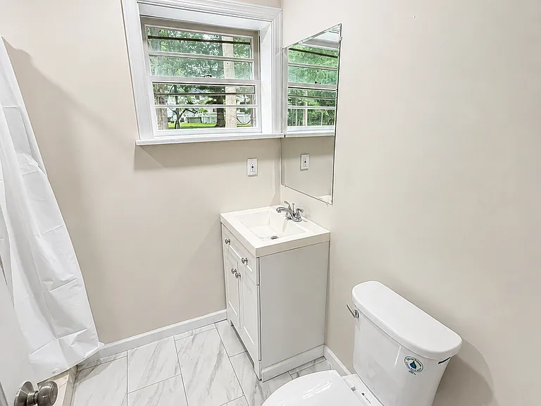 22 Springbrook Rd — Photo 44