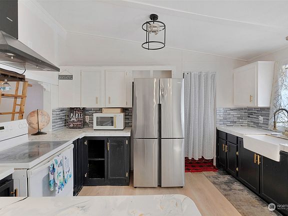 3rd image of 43010 SE North Bend Way #46