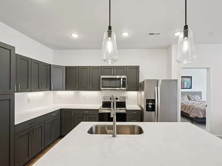 Ridgeview West — Photo 10