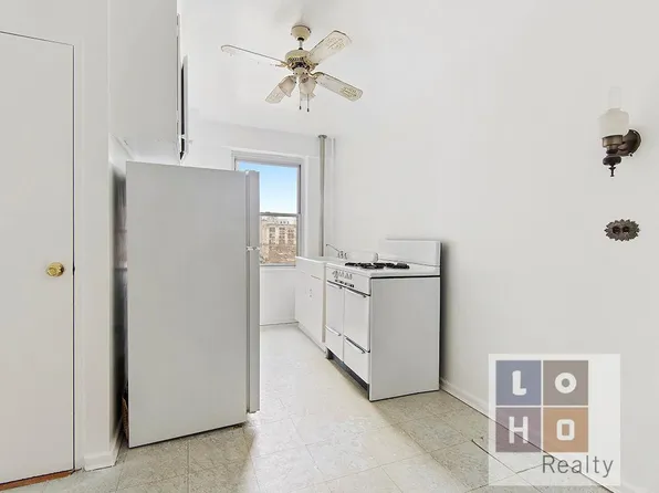 473 Fdr Drive image 1 of 5