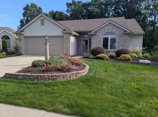 1032 Falcon Creek Pkwy, Fort Wayne, IN 46845