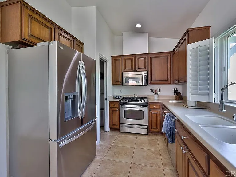 828 D Ave — Photo 27