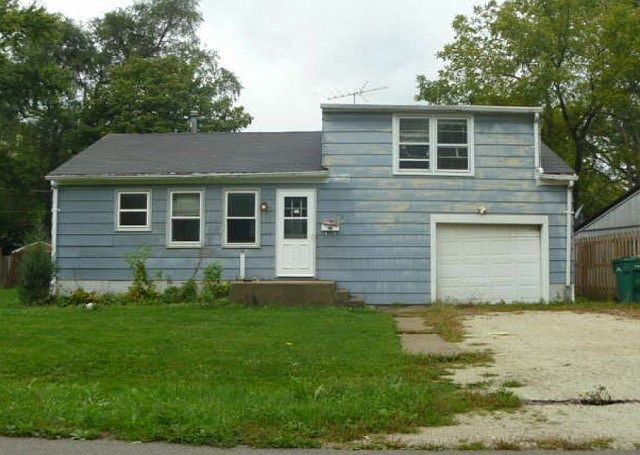 1st image of 626 S Outer Dr