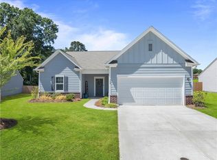 754 Bentwater Way, Hoschton, GA 30548