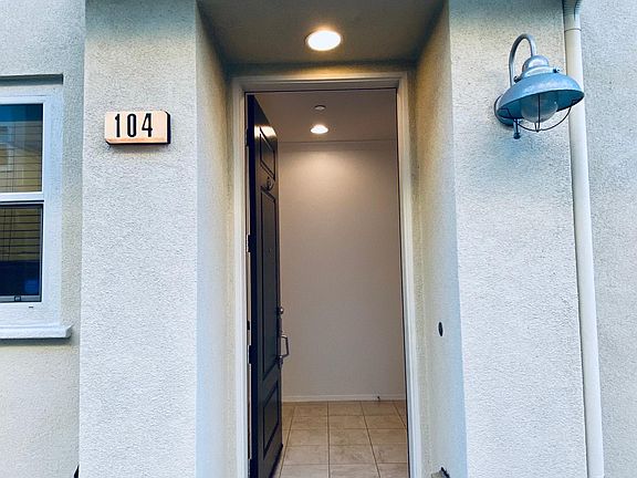 5th image of 5341 Ocean Unit 104
