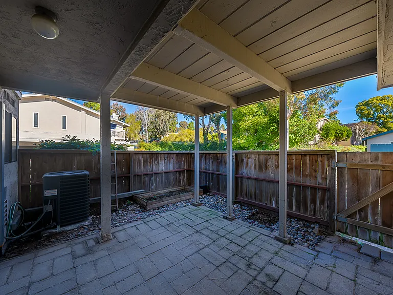 3986 Camino Lindo — Photo 21