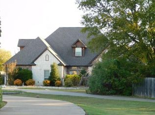 8671 Glen Eagles Dr, Ovilla, TX 75154