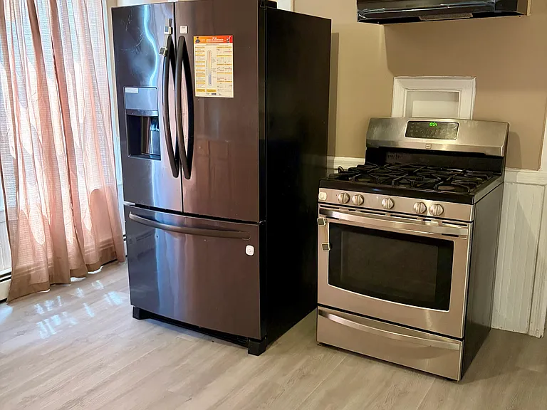185 Althea St #1 — Photo 5