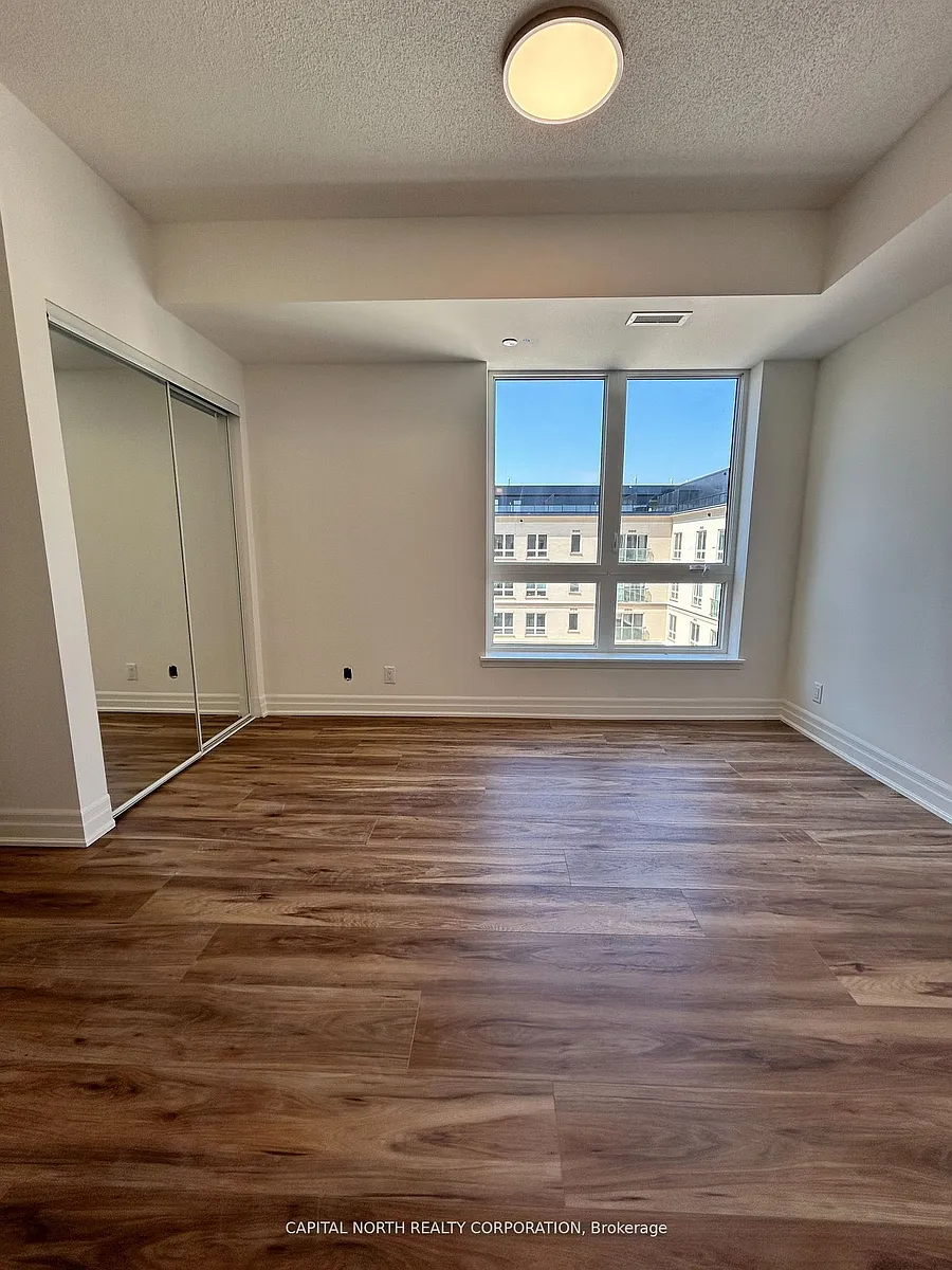 Building Photo - 101 Cathedral High St #Penthouse 16