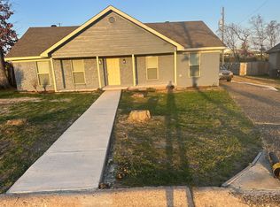 23 Walnut Valley Dr, Little Rock, AR 72211