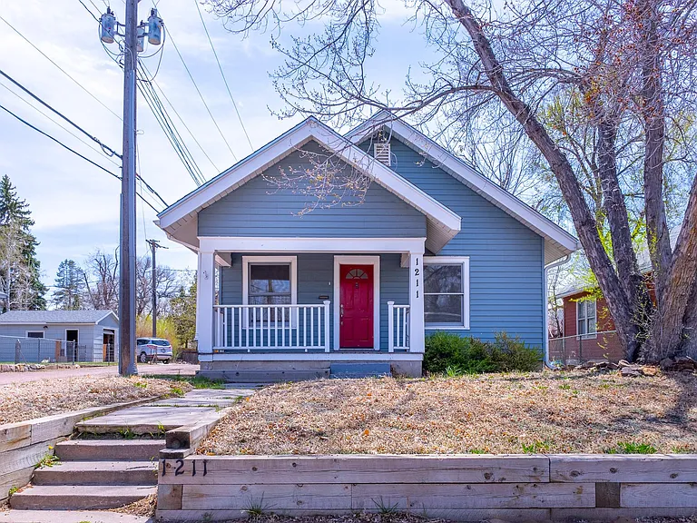 1211 E Boulder St — Photo 1