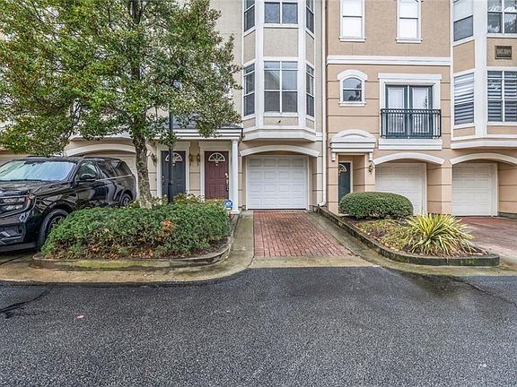 2nd image of 375 Highland Ave NE Unit 1002
