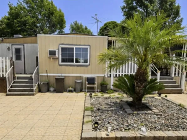 13440 S Lakewood Blvd #63, Bellflower, CA 90706