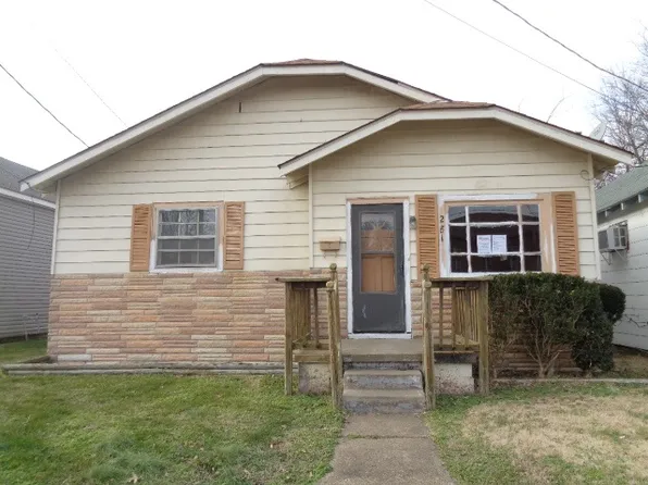 281 Clements St, Paducah, KY 42003