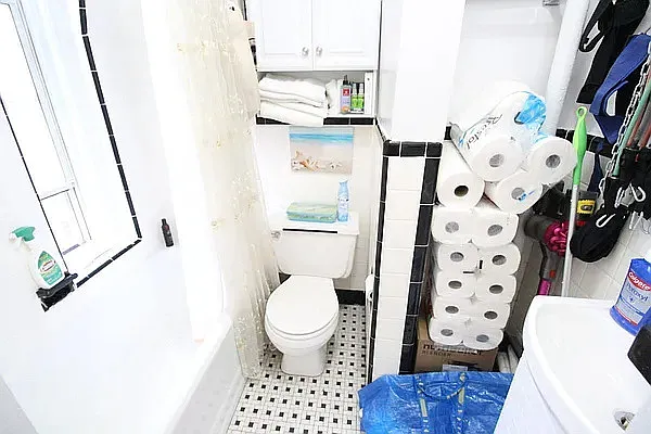 Rented by Luxor Homes & Investment Realty | media 11