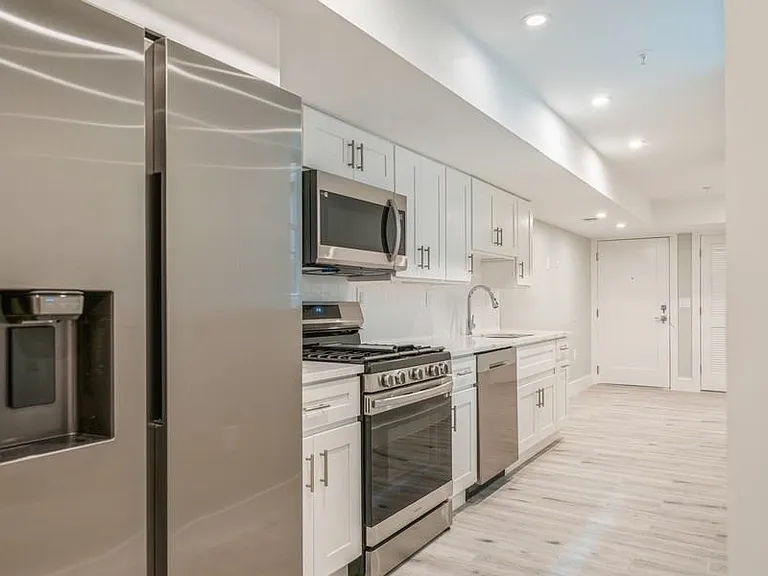 111 Collard St #2 — Photo 13