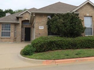 4206 Glen Garden Dr, Arlington, TX 76016