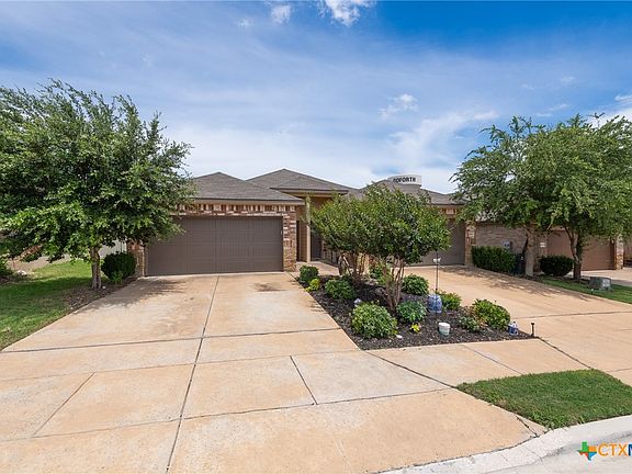 2nd image of 436 Jack Rabbit Ln