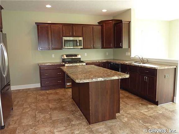 5th image of 5974 Chelsea Pl