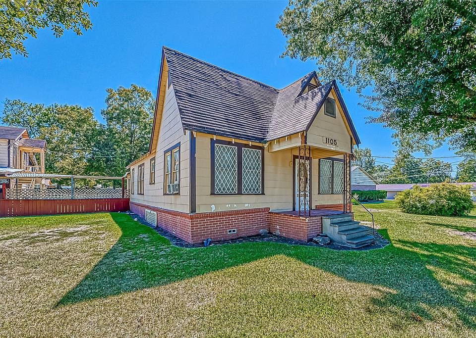 1105 Clear Lake Rd, Highlands, TX 77562 MLS 91680784 Zillow