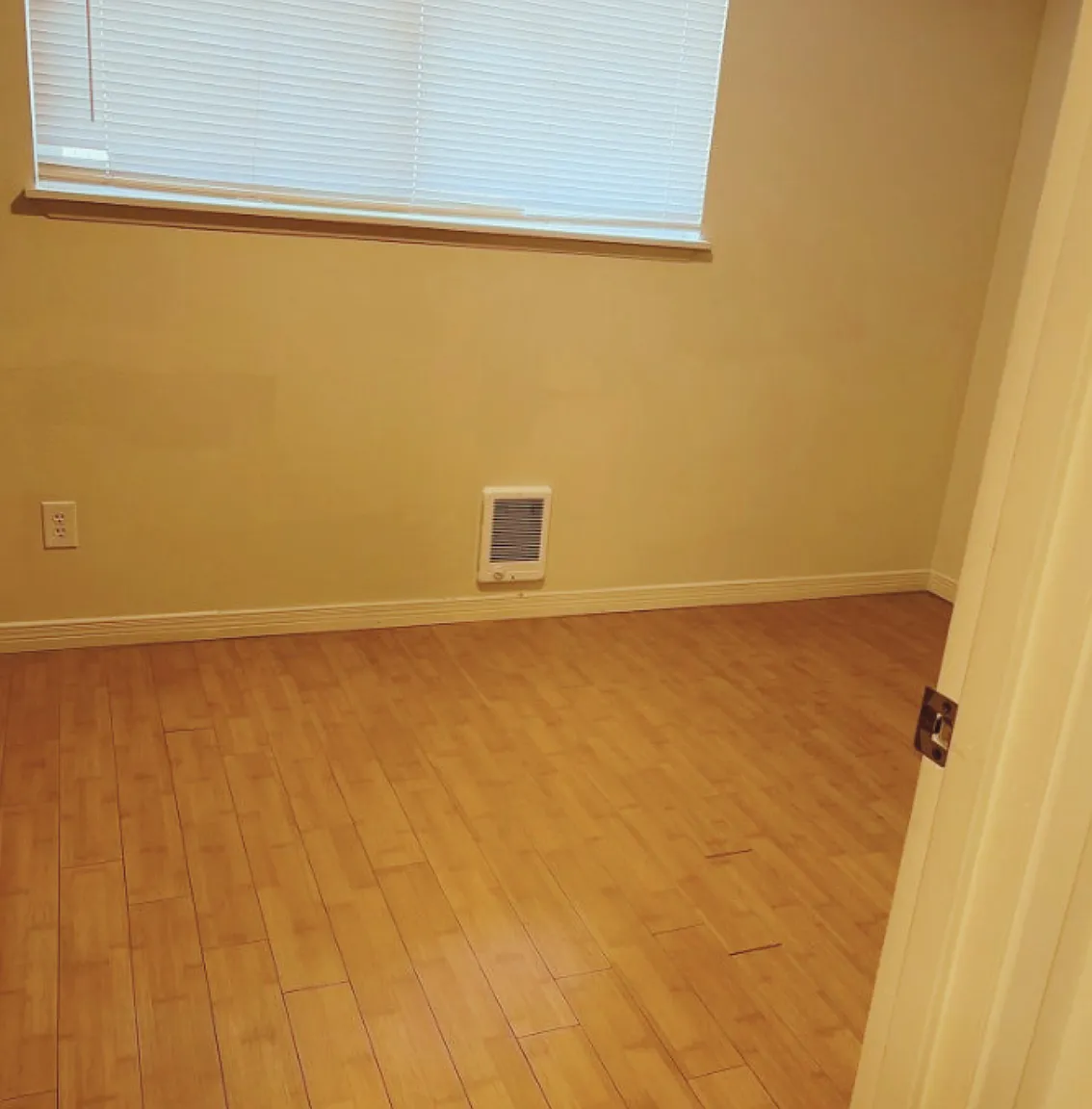 2 bed, 1.5 bath, 950 sqft, $1,750 — Photo 4